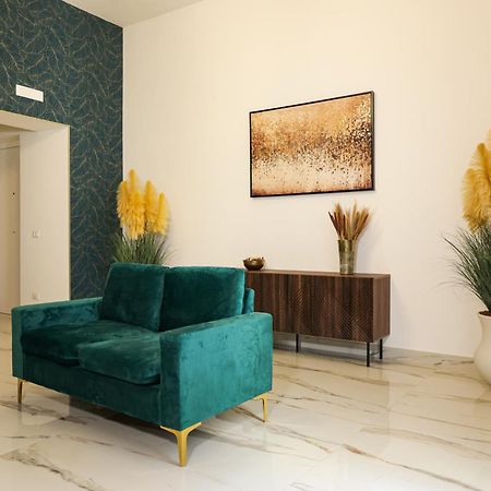Napoli Station Rooms ภายนอก รูปภาพ